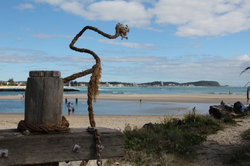 Winner of the SWELL sculpture aware, Lost and Found by NSW artist Ingrid Morley, reflects 