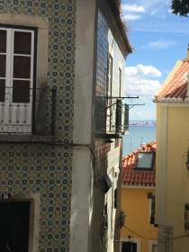 lisbon-tiles-1